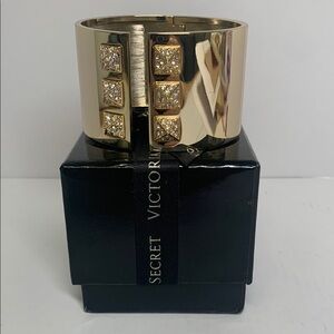 NIB. Victoria's Secret Gold-tone and Rhinestone Cuff Bracelet